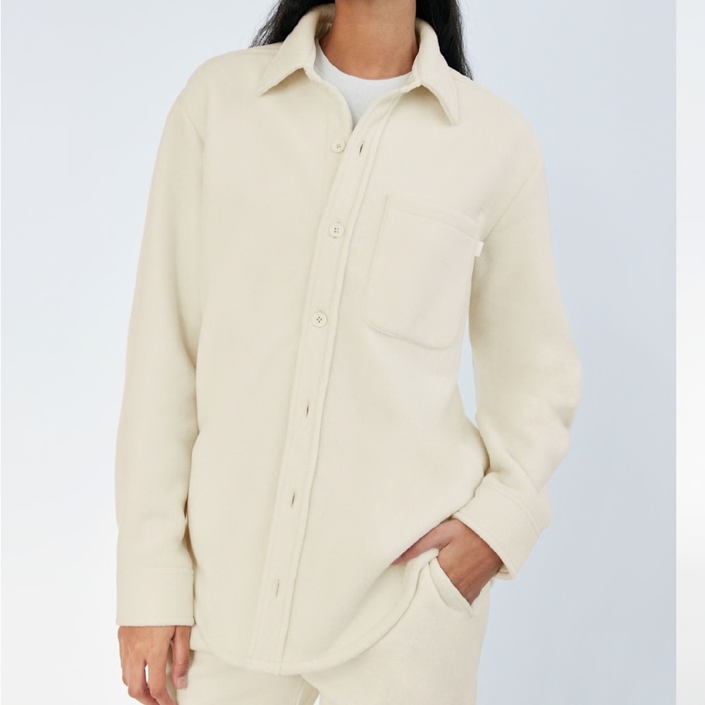 Aritzia Tna Polar Shirt Jacket Size S Off-White/Beige Womens Fleece Button Up